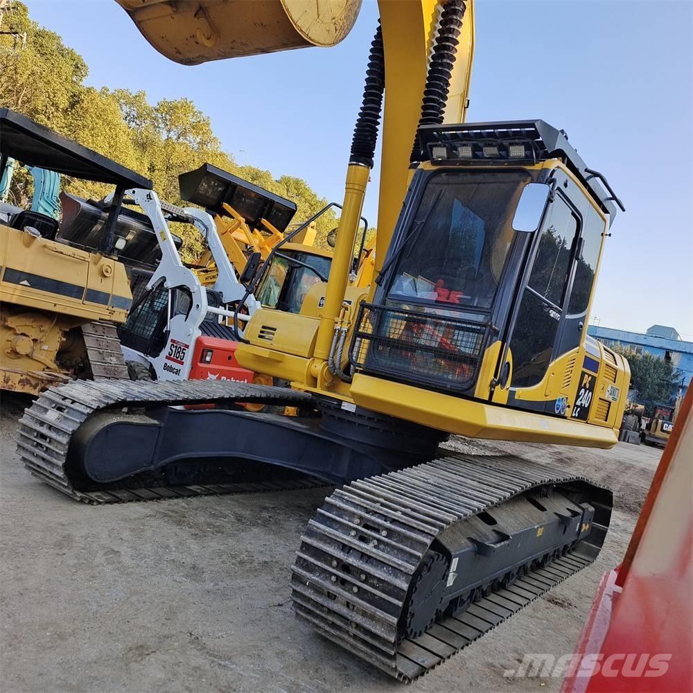 Komatsu PC 240 Excavatoare pe șenile
