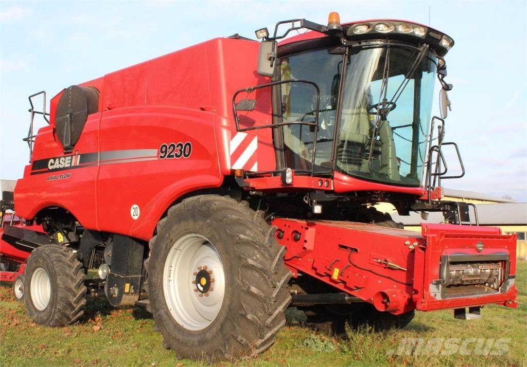 Case IH AF 9230 Combine de secerat