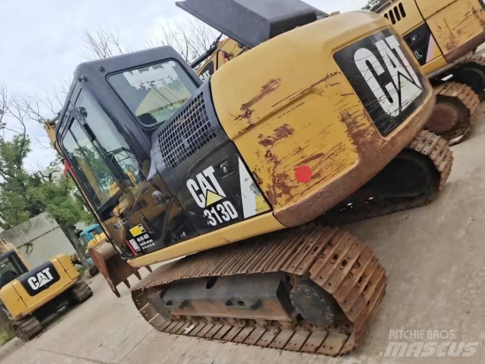 CAT 313D Excavatoare pe șenile
