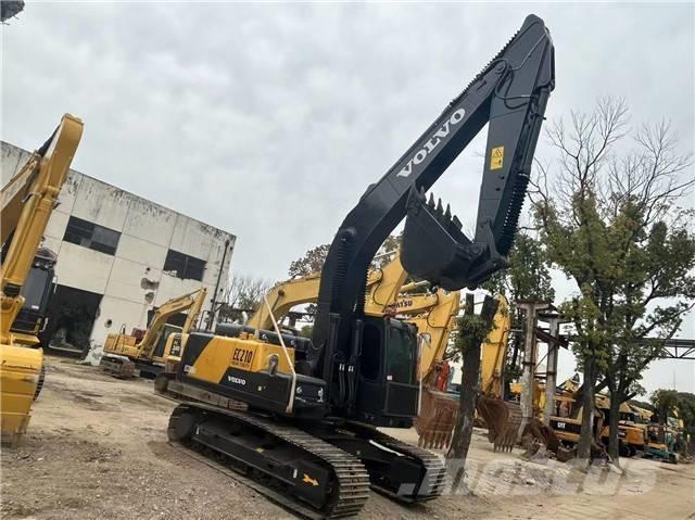 Volvo EC 210 Excavatoare pe șenile
