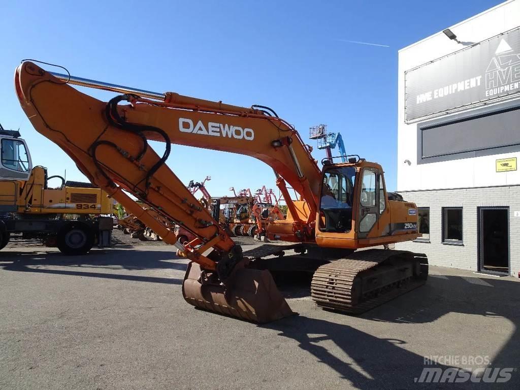 Daewoo SL250LC-V Excavatoare pe șenile
