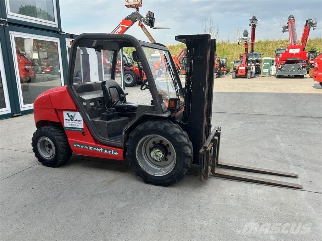 Manitou MH25-4 Masini de teren dificil