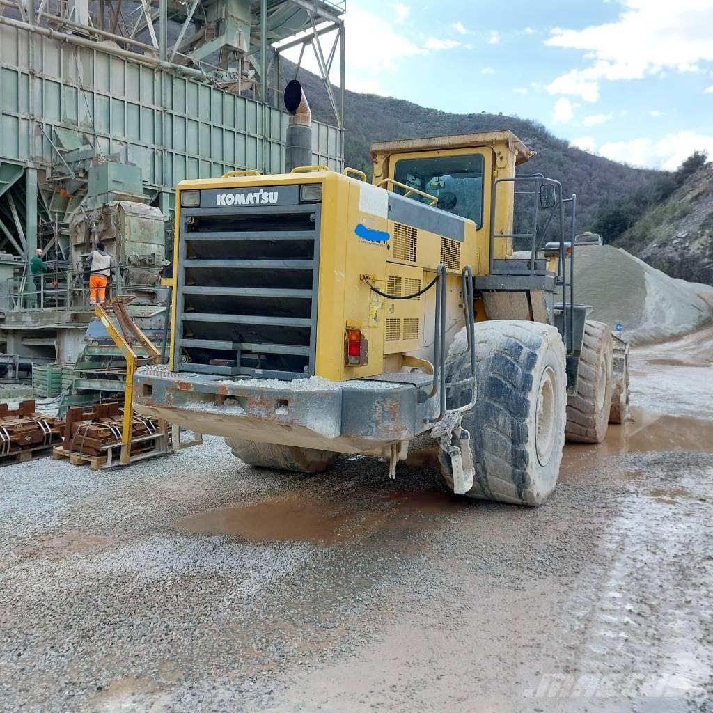 Komatsu WA 600-3 Incarcator pe pneuri