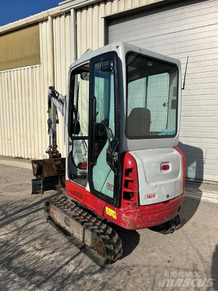 Takeuchi TB216 Mini excavatoare < 7t