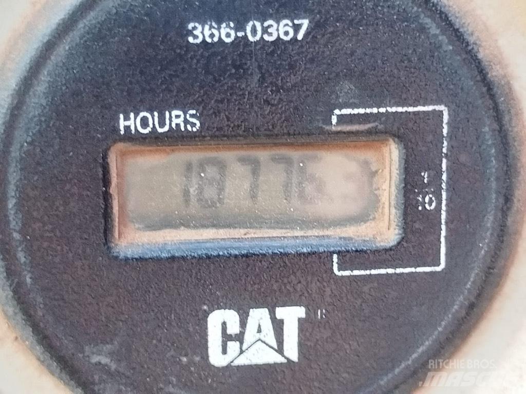 CAT 336 F Excavatoare pe șenile
