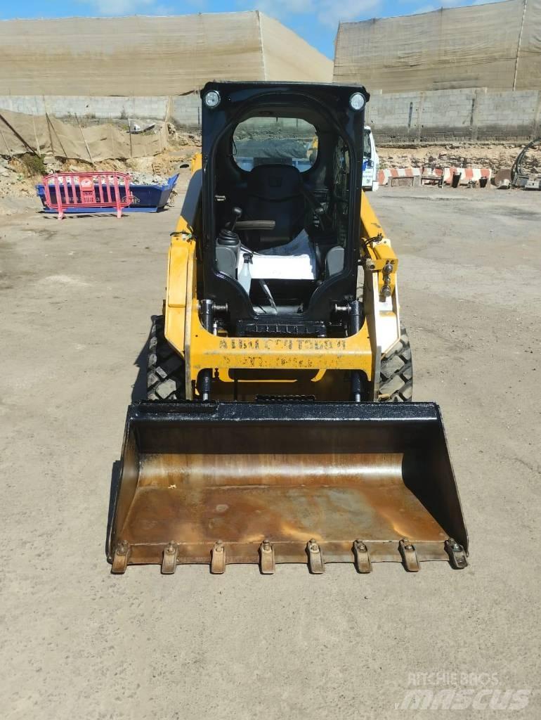 CAT 226 D Mini incarcator