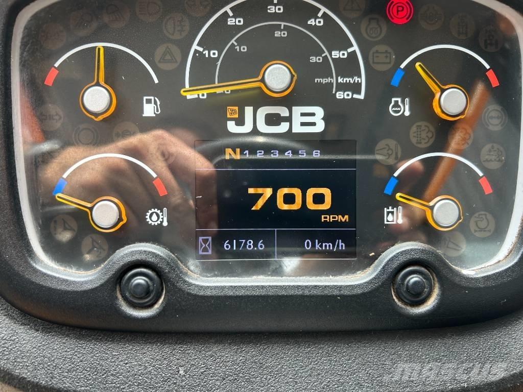 JCB 435S Incarcator pe pneuri