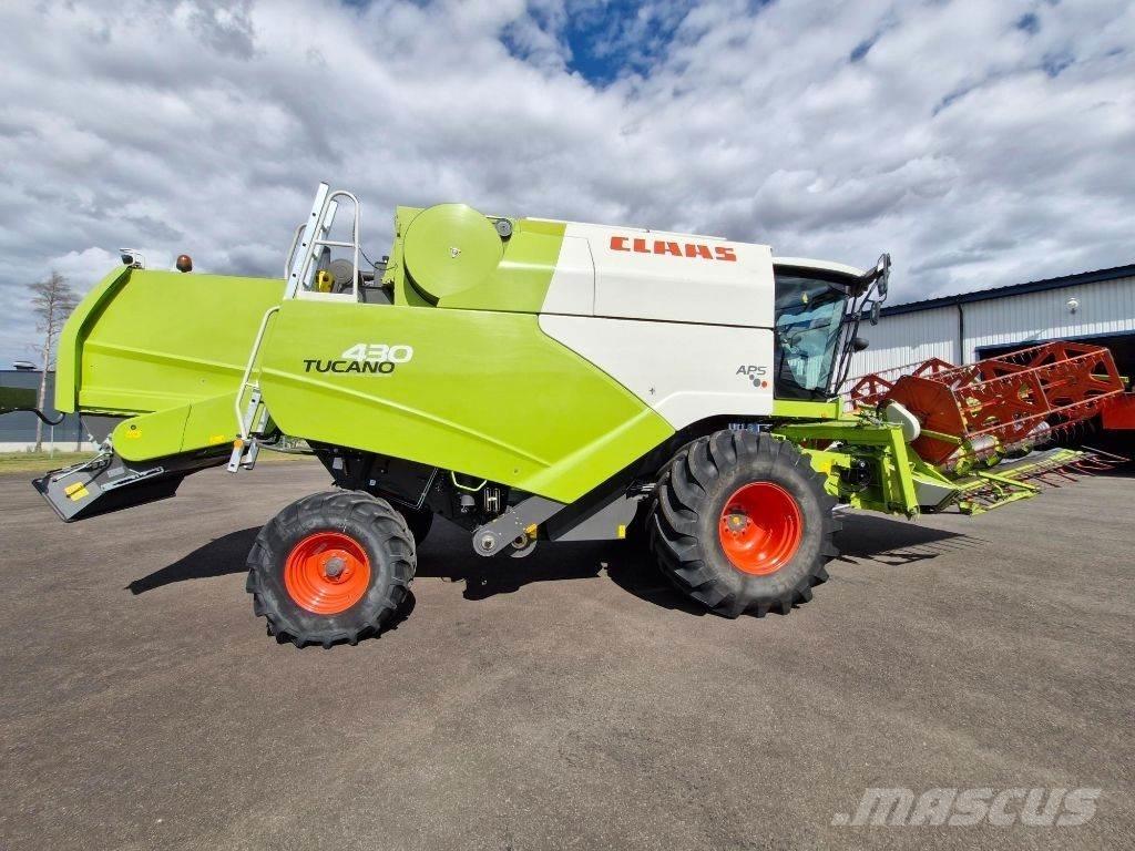 CLAAS Tucano 430 Combine de secerat