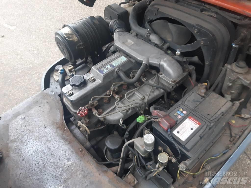 Toyota 6 FDF 25 Stivuitor diesel