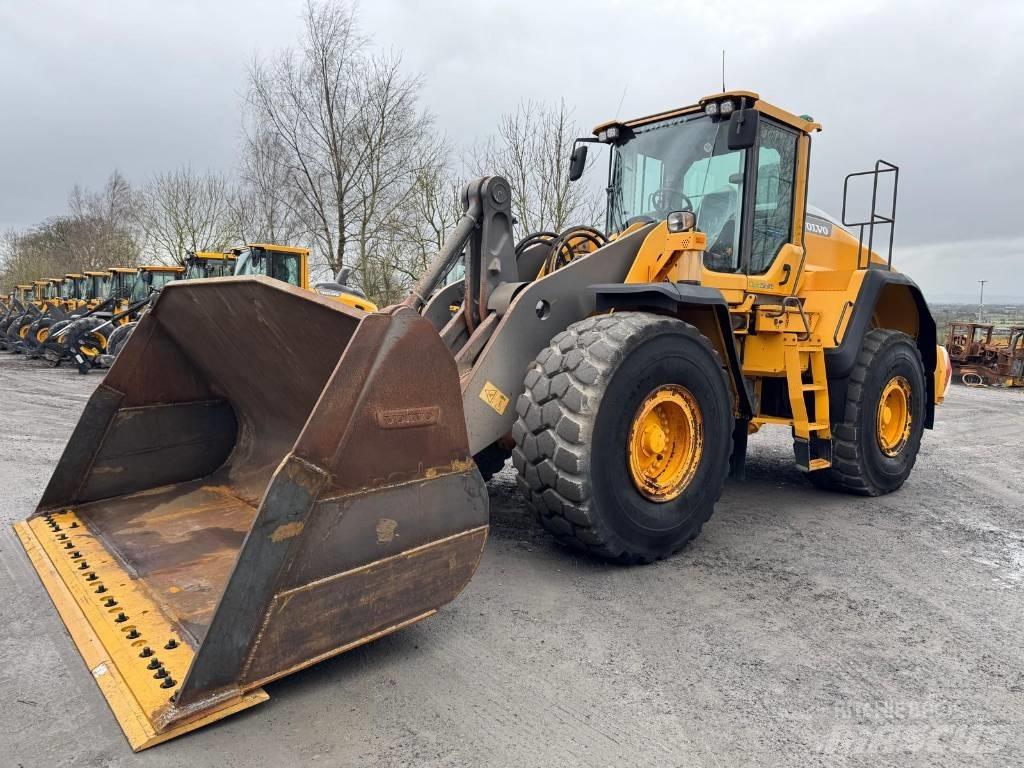 Volvo L 180 H Incarcator pe pneuri