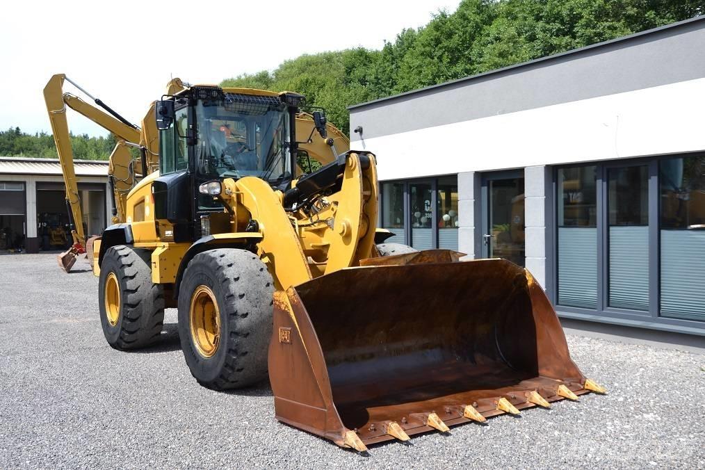 CAT 938 M Incarcator pe pneuri