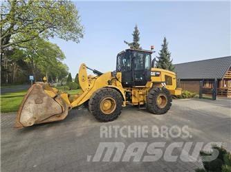 CAT 924K Incarcator pe pneuri