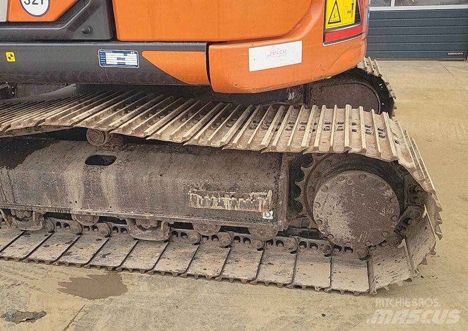 Hitachi ZX135US-7 Excavatoare pe șenile
