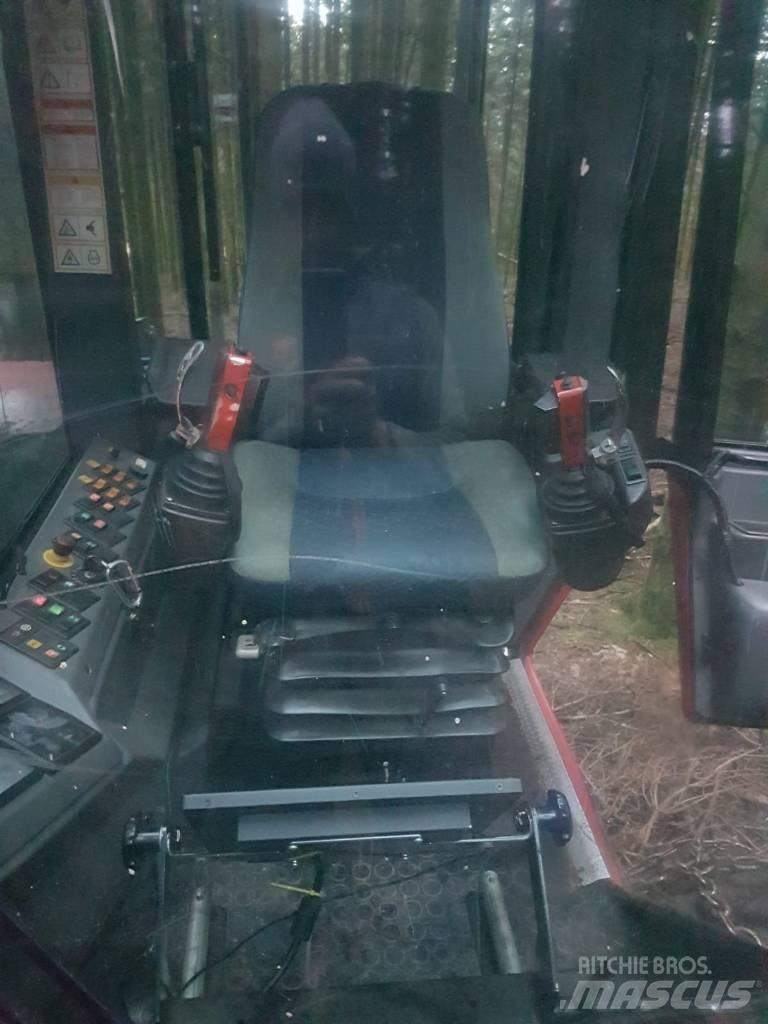 Valmet 921 Combine forestiere