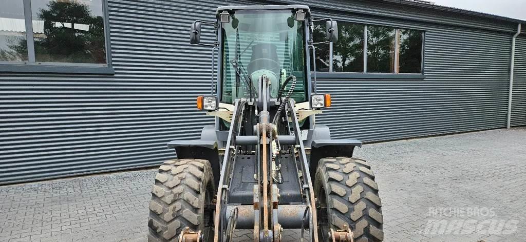 Terex TL80 Incarcator pe pneuri