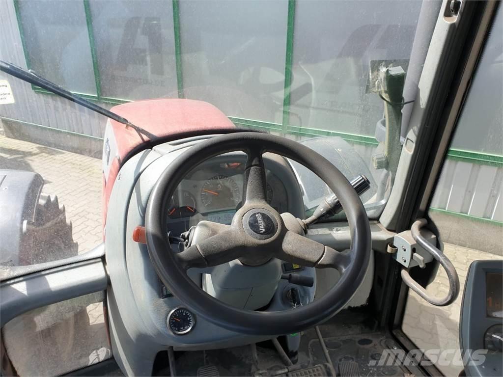 Valtra T151 Tractoare