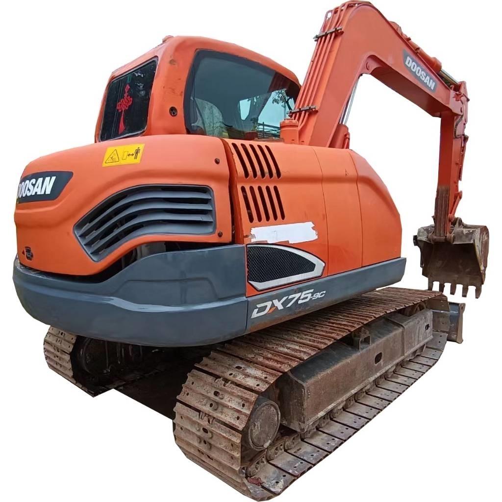 Doosan DX 75-9 C Excavatoare pe șenile

