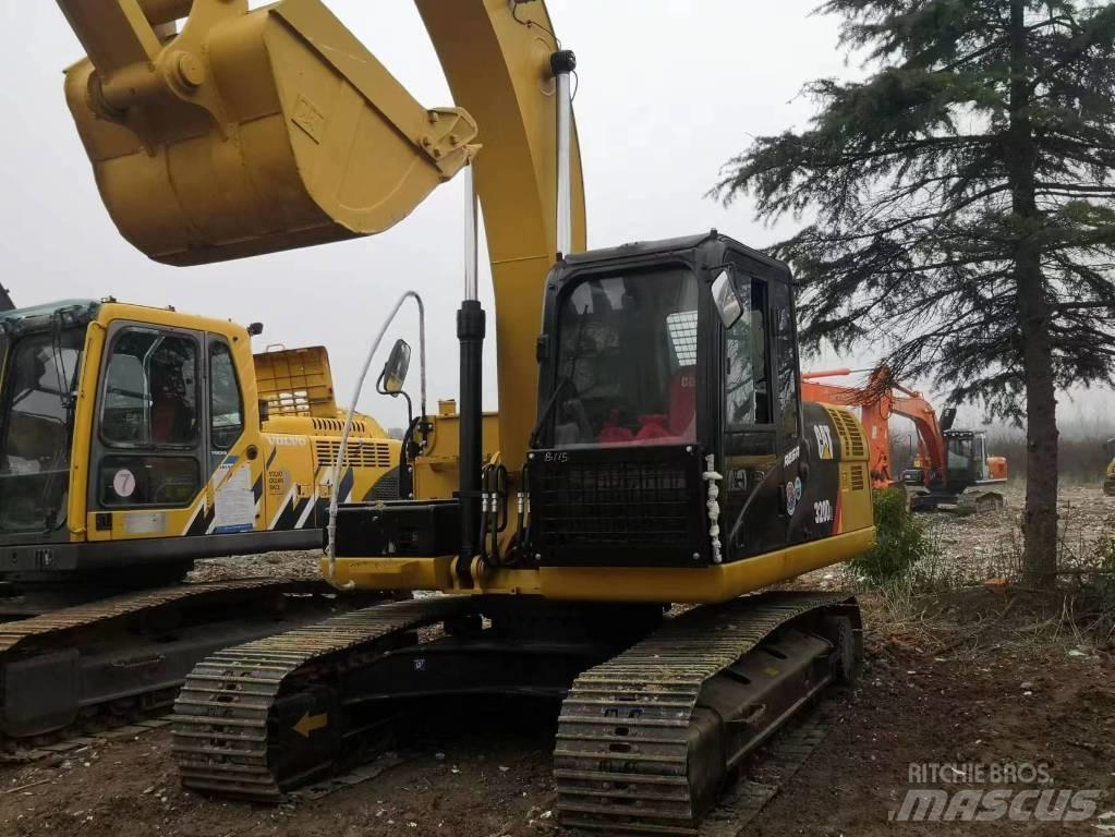 CAT 320 D L Excavatoare pe șenile
