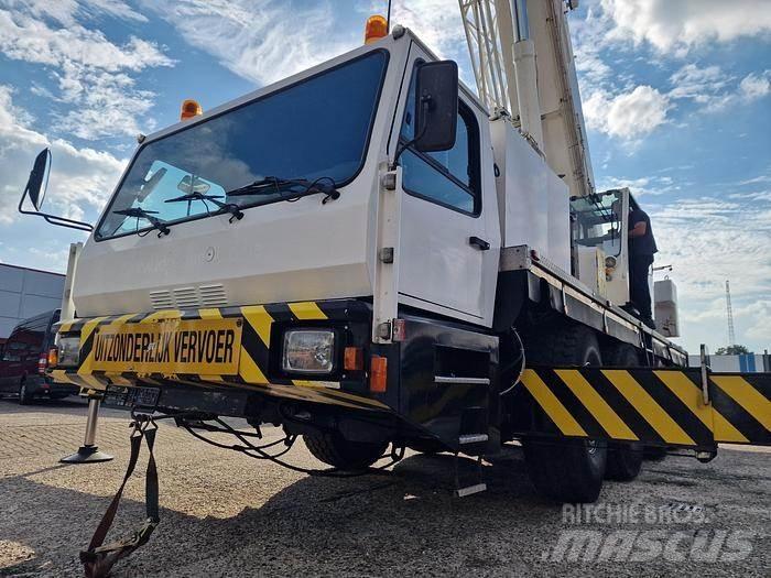 P&H S60 Century 2 Macara teren accidentat