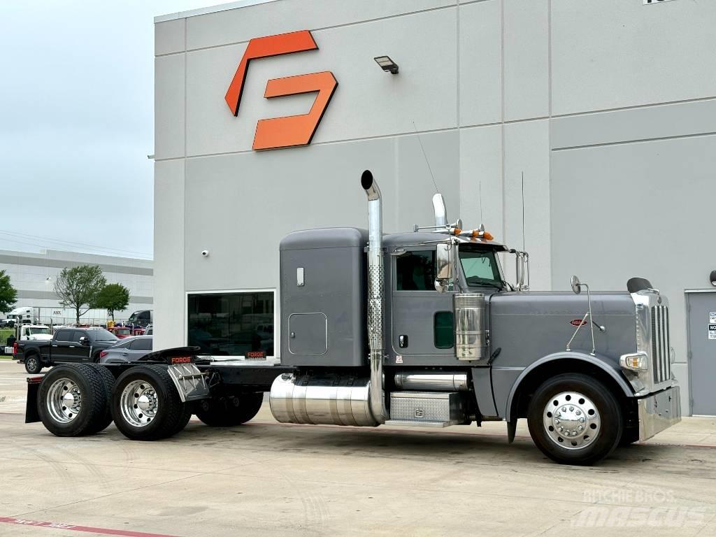 Peterbilt 389 Autotractoare