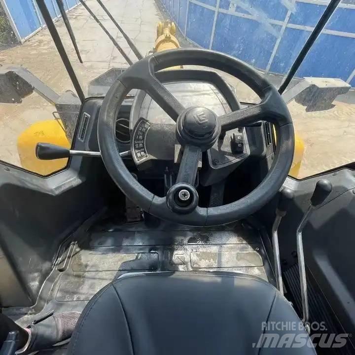 LiuGong 856H Incarcator pe pneuri