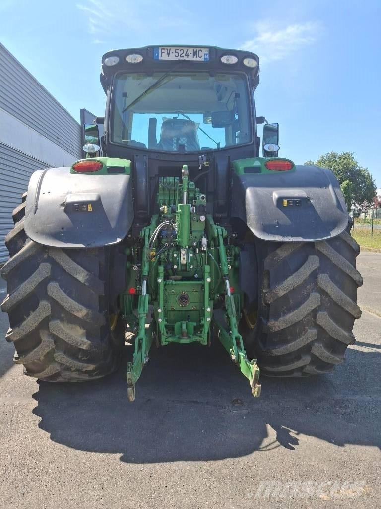 John Deere 6250R Tractoare