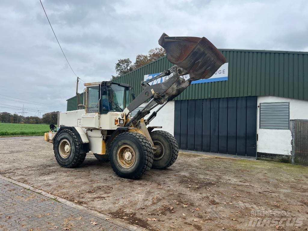 Volvo L 70 C Buldoexcavatoare