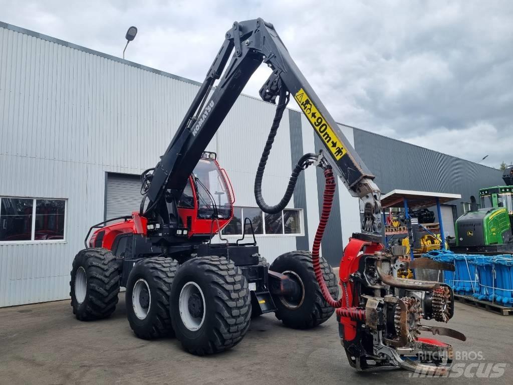 Komatsu 951 Combine forestiere