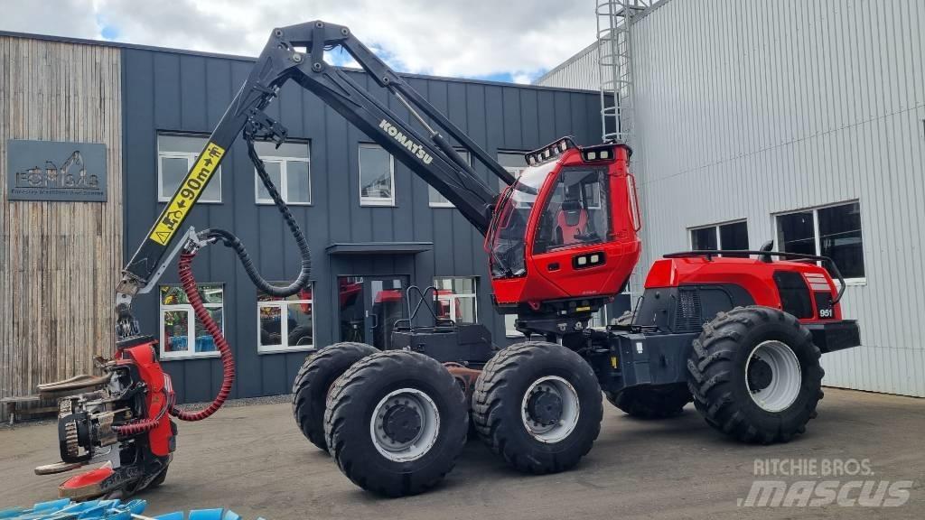 Komatsu 951 Combine forestiere