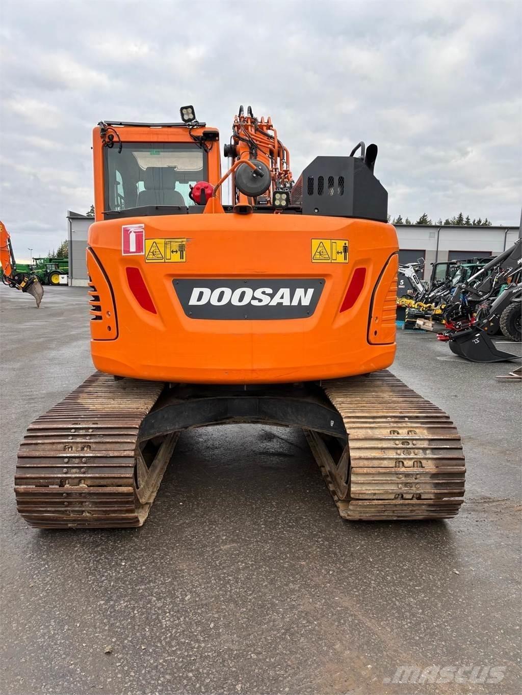 Doosan DX140LCR-5 Excavatoare pe șenile
