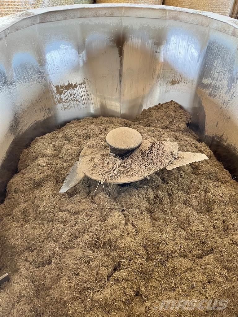  Pagliari Thv 116 Mixere furaje