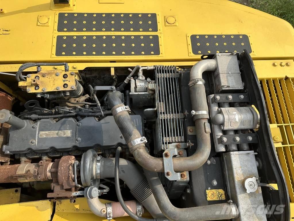 Komatsu PC240-8 Excavatoare pe șenile
