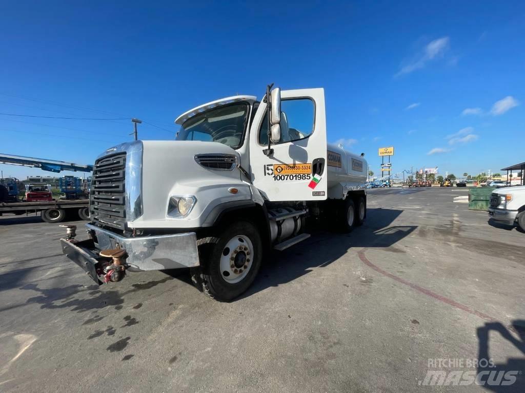 Freightliner 108 SD Cisterne