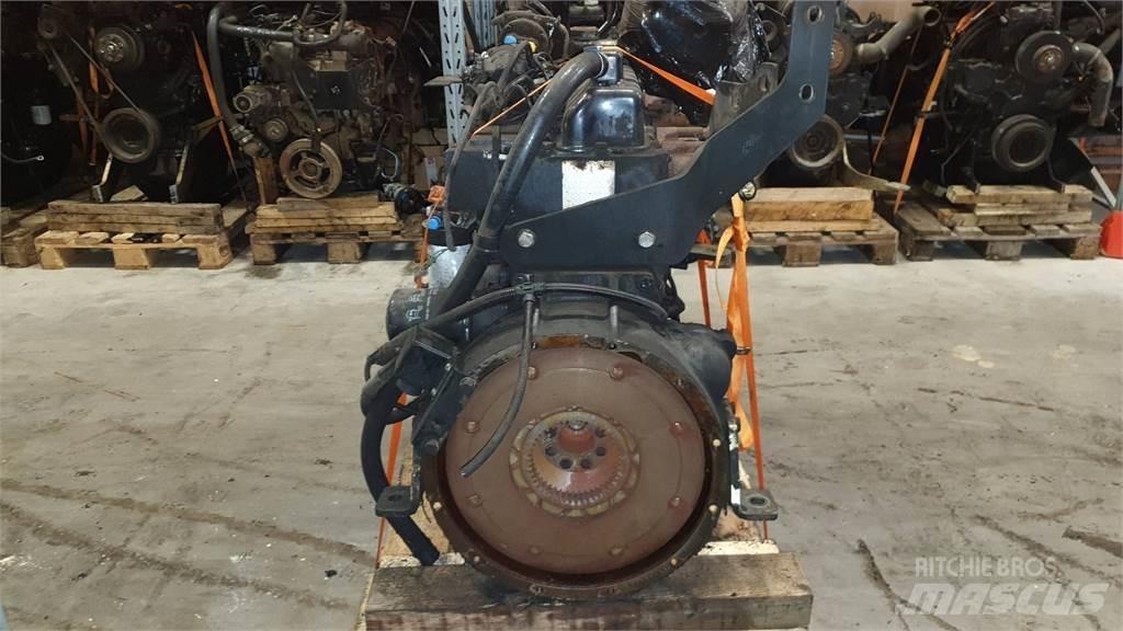 Sisu 74 EWA Motoare