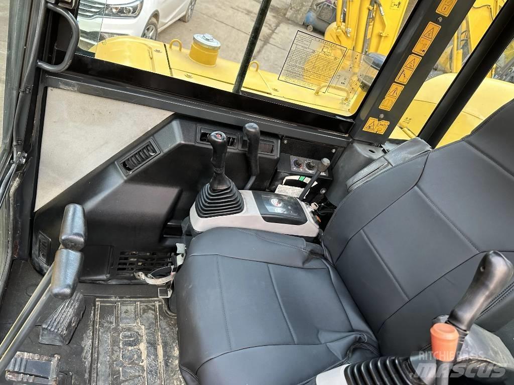 Komatsu PC56-7 Mini excavatoare < 7t