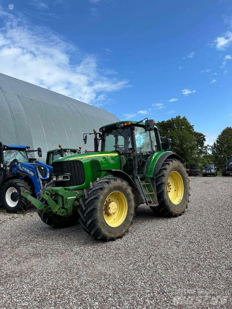 John Deere 6820 AP Tractoare