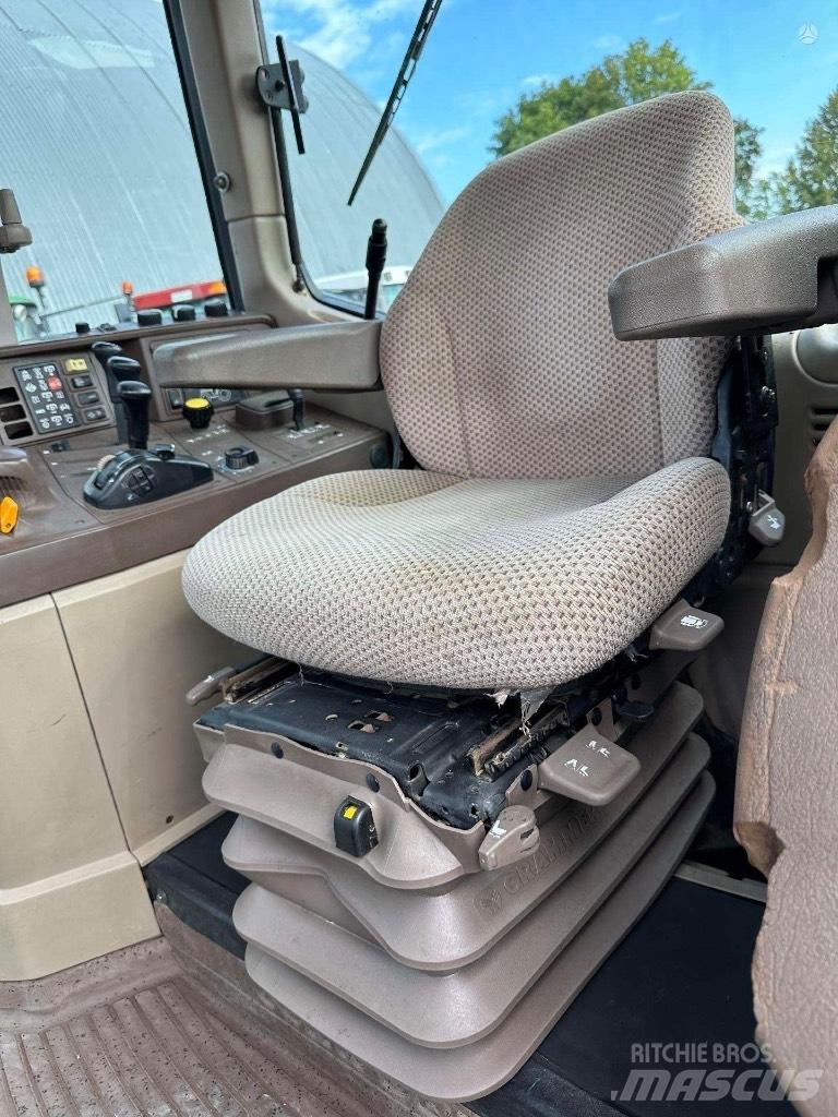 John Deere 6820 AP Tractoare