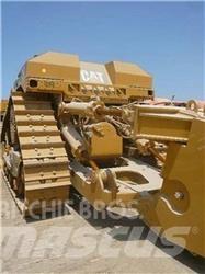 CAT D11T Buldozere pe senile