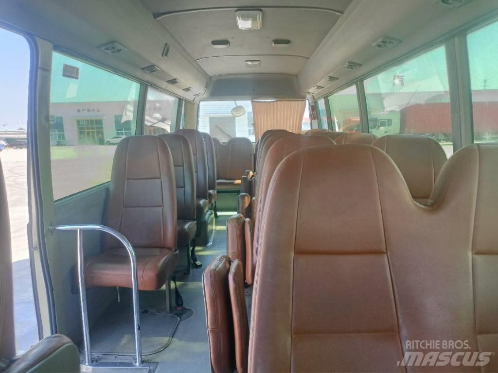 Toyota Coaster Bus Mini autobuze