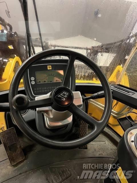 JCB 436HT Incarcator pe pneuri