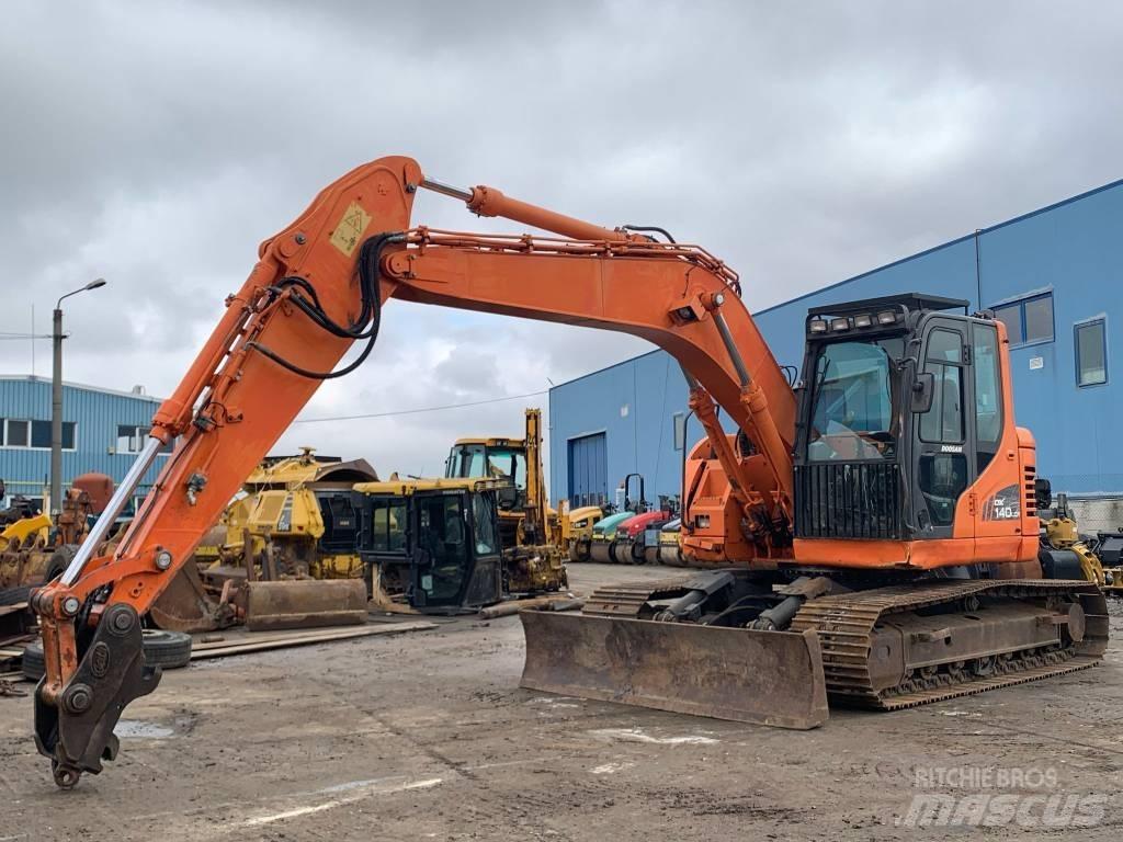 Doosan DX 140 LCR Excavatoare pe șenile
