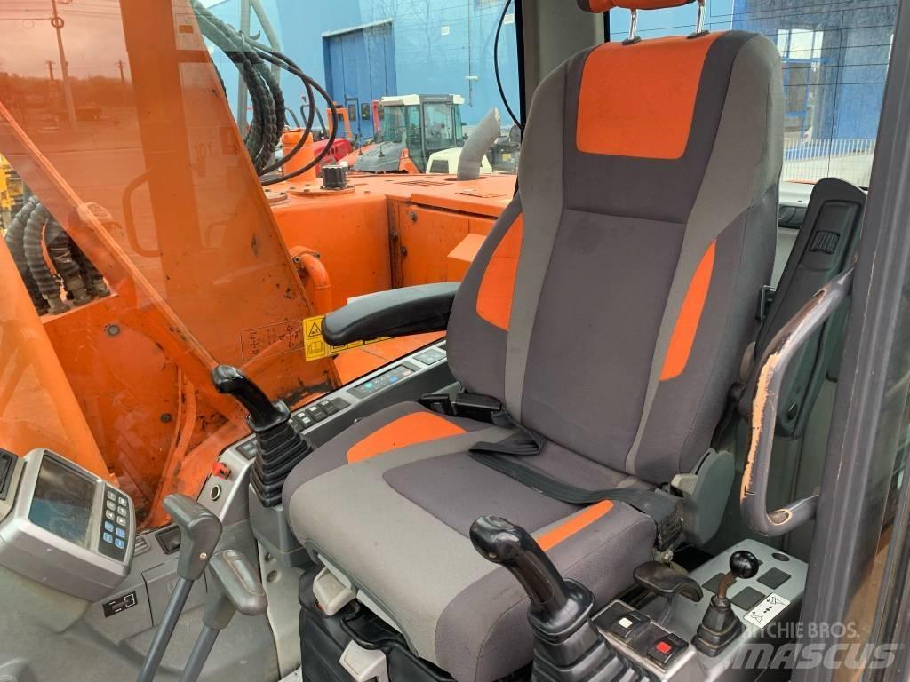 Doosan DX 140 LCR Excavatoare pe șenile
