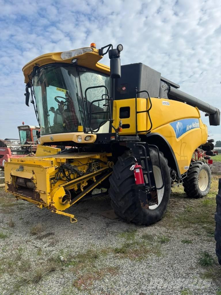 New Holland CR 960 Combine de secerat