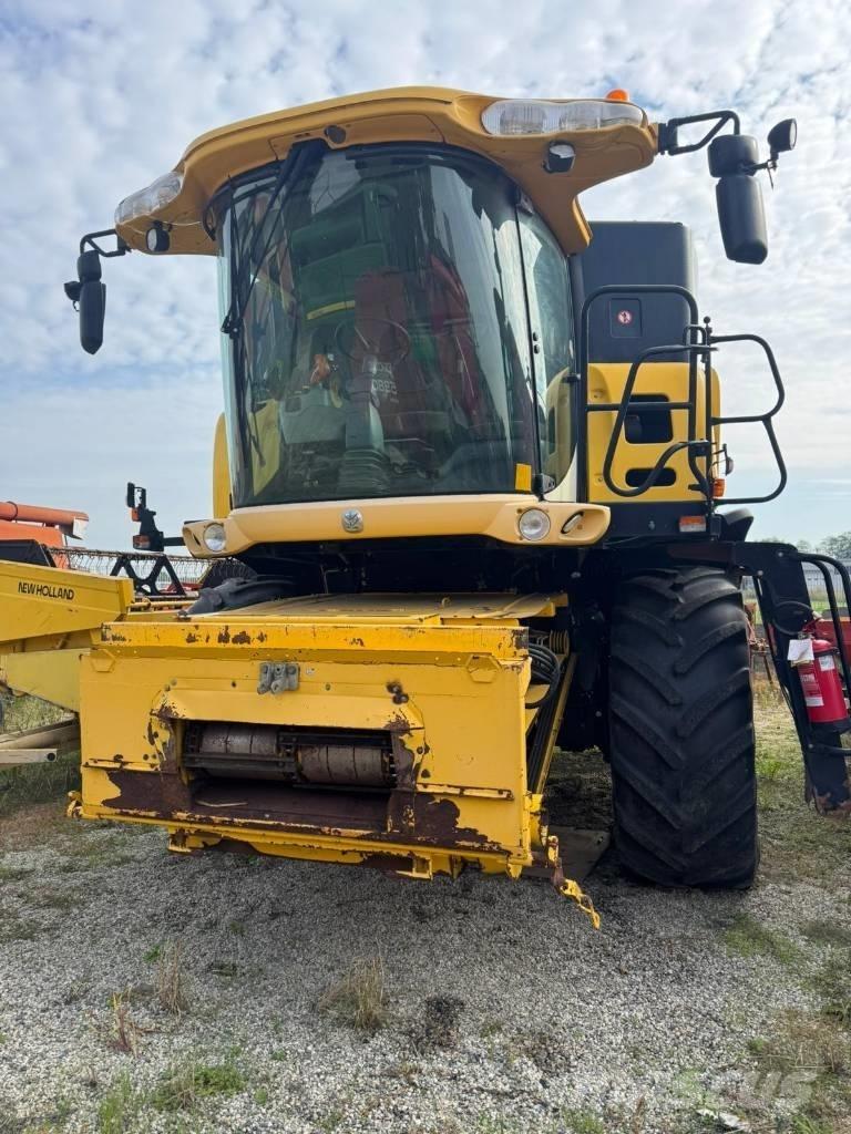 New Holland CR 960 Combine de secerat