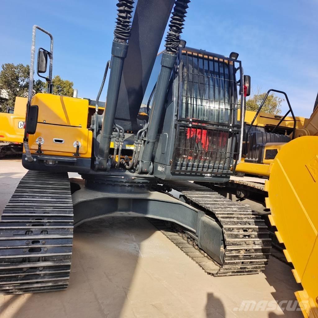 Hyundai 220LC-9T Excavatoare pe șenile
