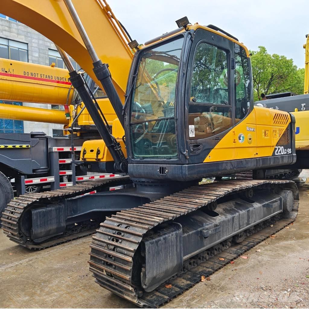 Hyundai R220LC-9S Excavatoare pe șenile
