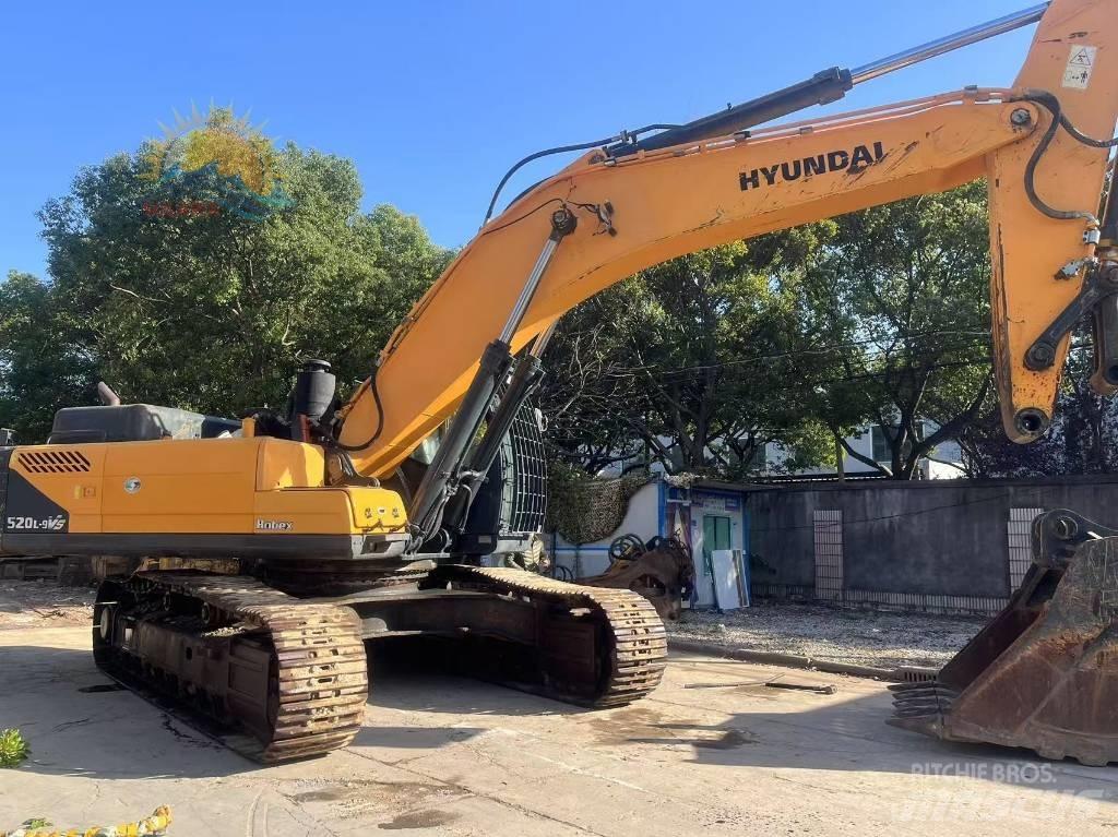 Hyundai 520L-9 VS Excavatoare pe șenile
