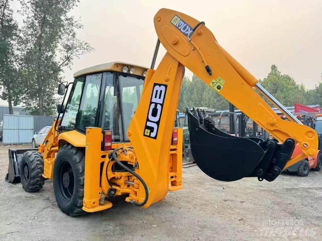 JCB 3 CX Buldoexcavatoare