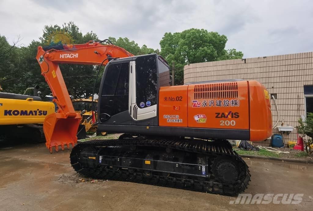 Hitachi ZX 200 Excavatoare pe șenile
