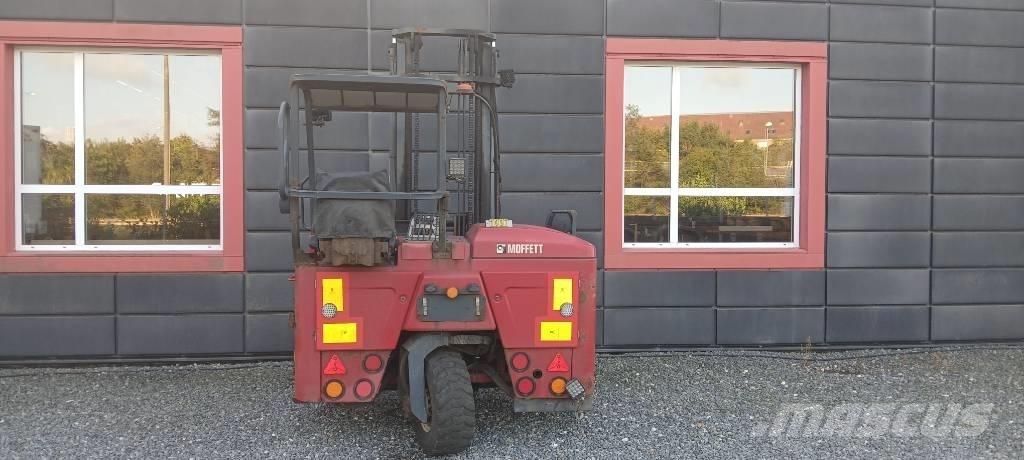 Moffett M5 25.3 NX Stivuitor diesel